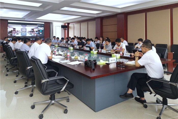 會議現(xiàn)場.jpg 會議現(xiàn)場.jpg